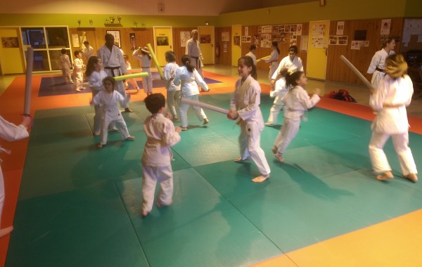 2015: Avril  Karaté Enfants