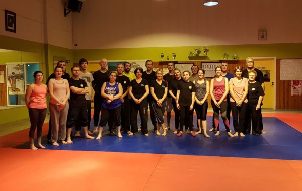 20 Décembre 2018 NOEL cours mixte Self Défense & Body Force