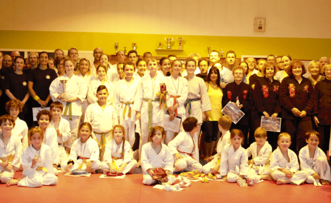 GROUPE KARATE CADAUJACAIS